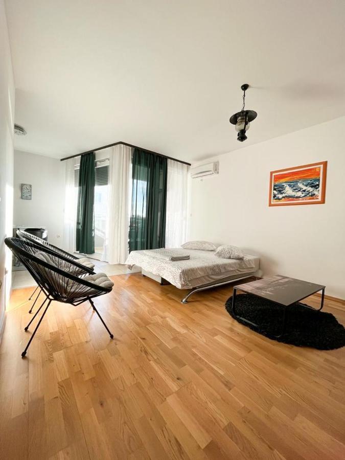 מאקרסקה Apartman Milla מראה חיצוני תמונה